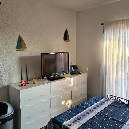 Charming - View Of The Cavalaire Bay Apartment *