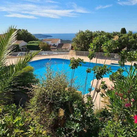 Charming - View Of The Cavalaire Bay Apartment La Croix-Valmer