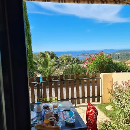 Charming - View Of The Cavalaire Bay La Croix-Valmer