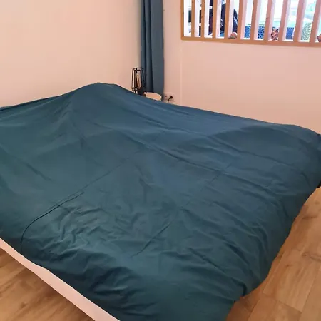 Charming - View Of The Cavalaire Bay * 라크루아발메르