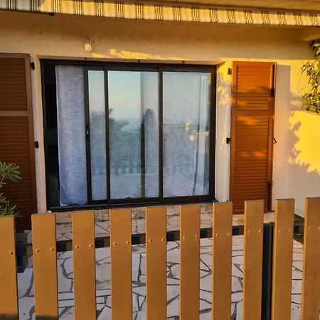 Charming - View Of The Cavalaire Bay 아파트